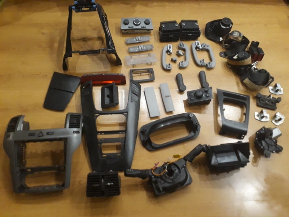 Запчасти Опель Зафира,Астра H,уплотнители на двери