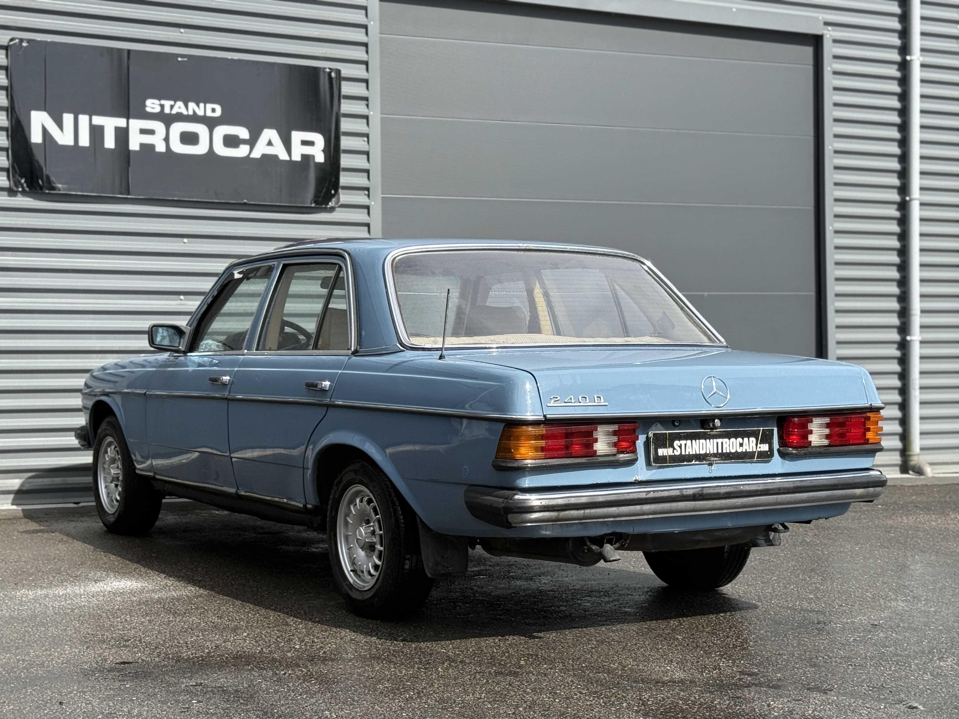 MERCEDES-BENZ W123 240 D NACIONAL