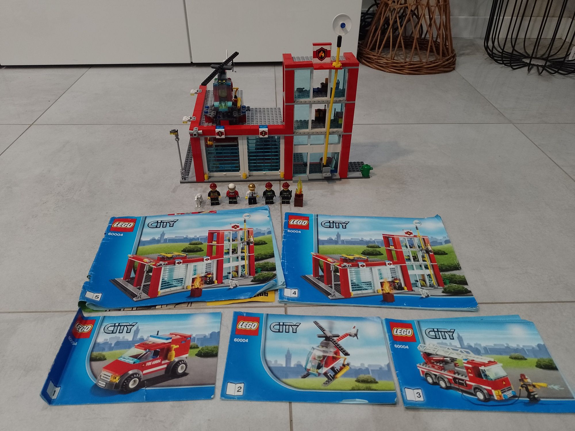 Lego city 60004 remiza strażacka