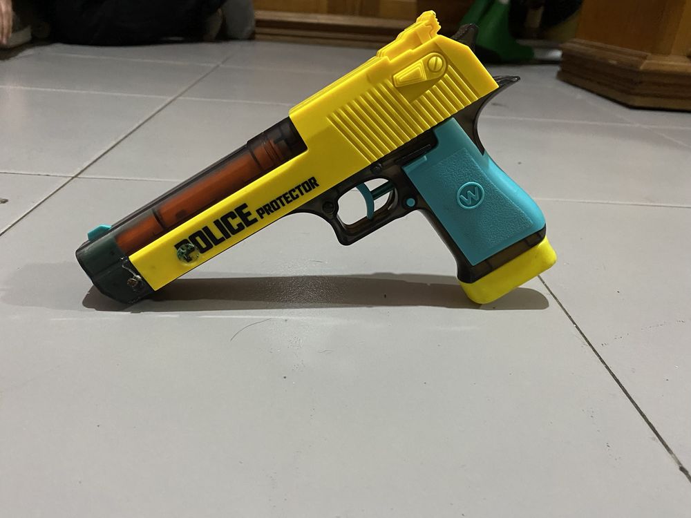 Pistola de brinquedo