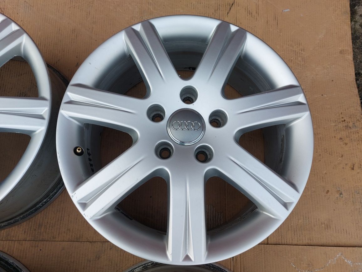 Диски R18 5x130 7.5Jx18H2 ET53 Audi Q7 Volkswagen Touareg 4шт