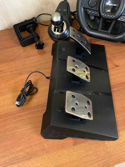 Ігрове кермо з педалями та коробкою передач Tracer SimRacer 6in1