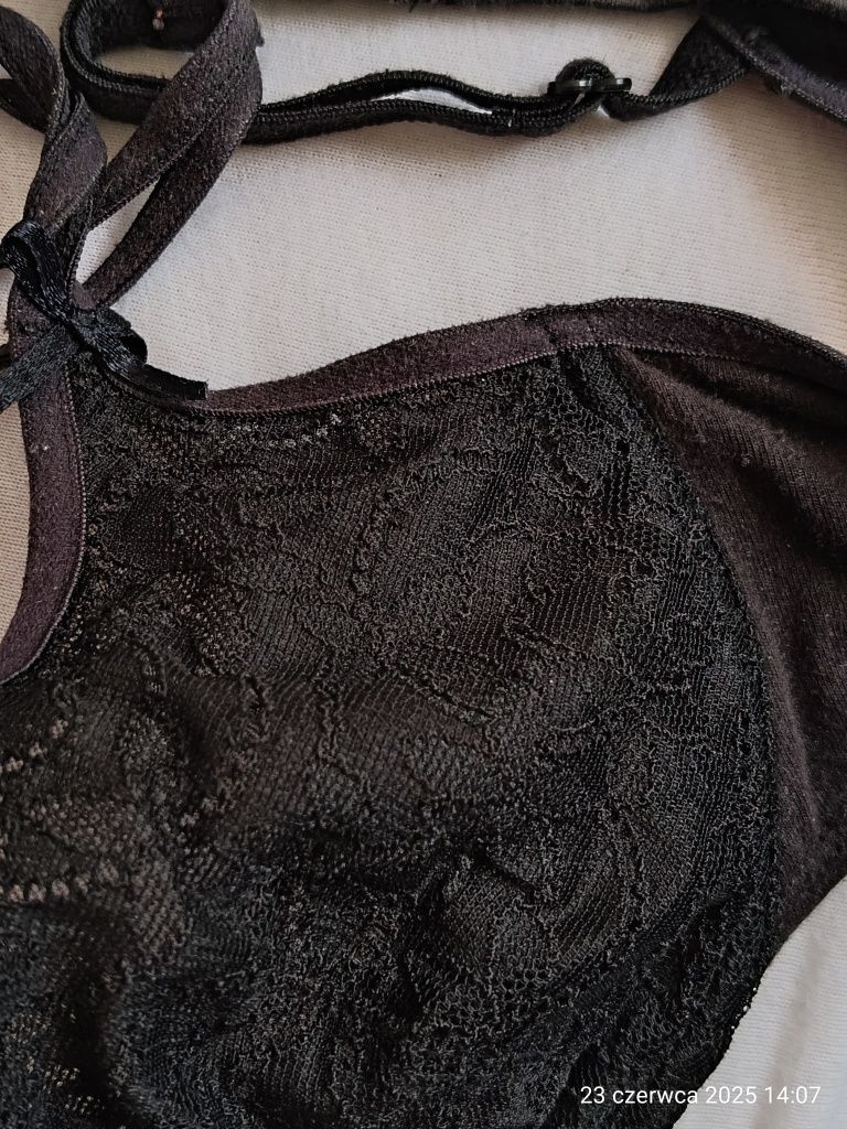 Biustonosz stanik sexy H&M koronkowy 80A prześwituje