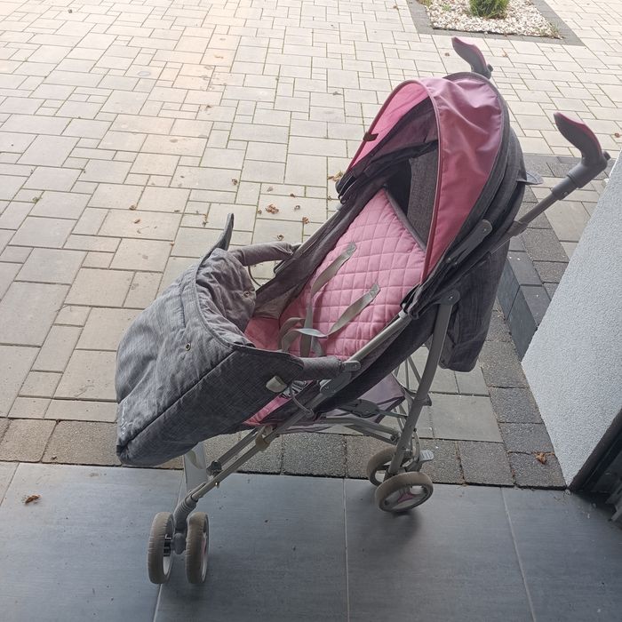 Lekki wózek Spacerówka Lionelo IRMA