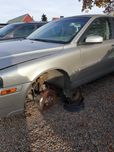 Błotnik prawy volvo S80  2003 rok kolor 456