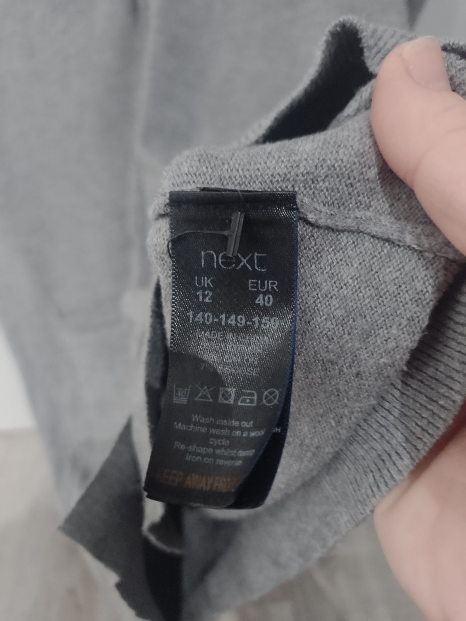 Next długi damski sweter roz L 40