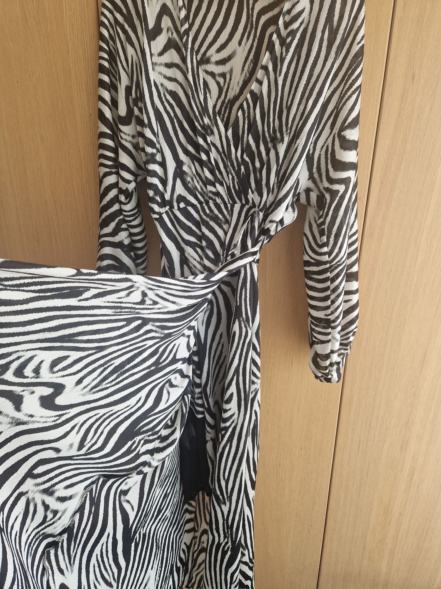 Sukienka Mango zebra