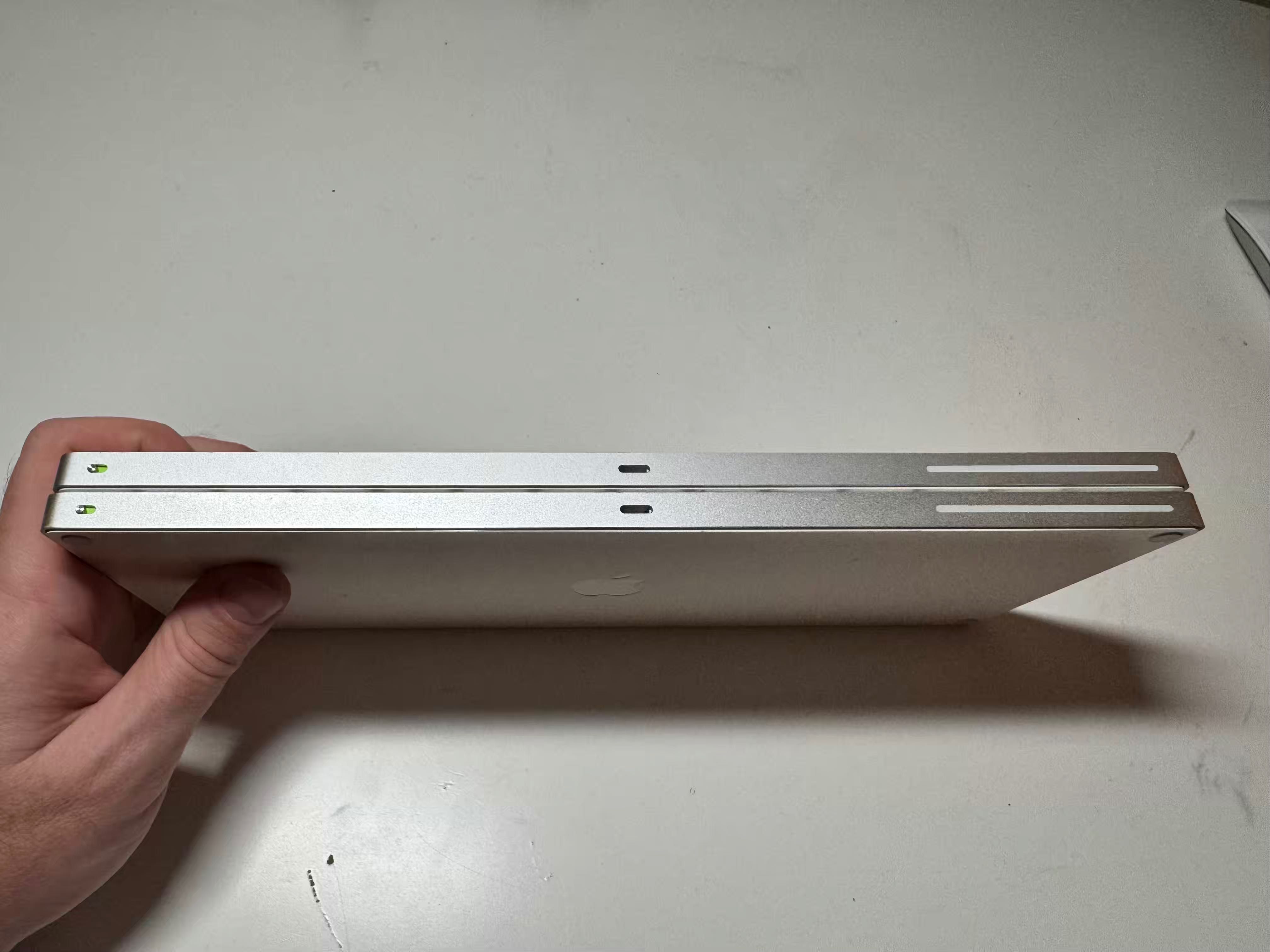 Apple Magic Keyboard (MLA22) — Оригінал, б/в