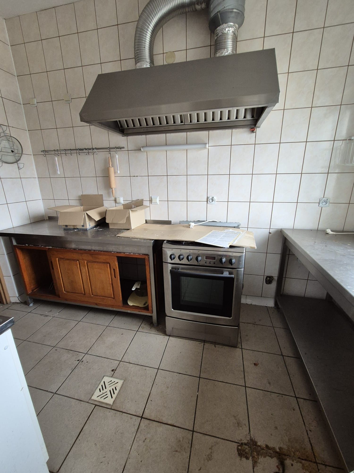Stół gastronomiczny nierdzewny 160cm
