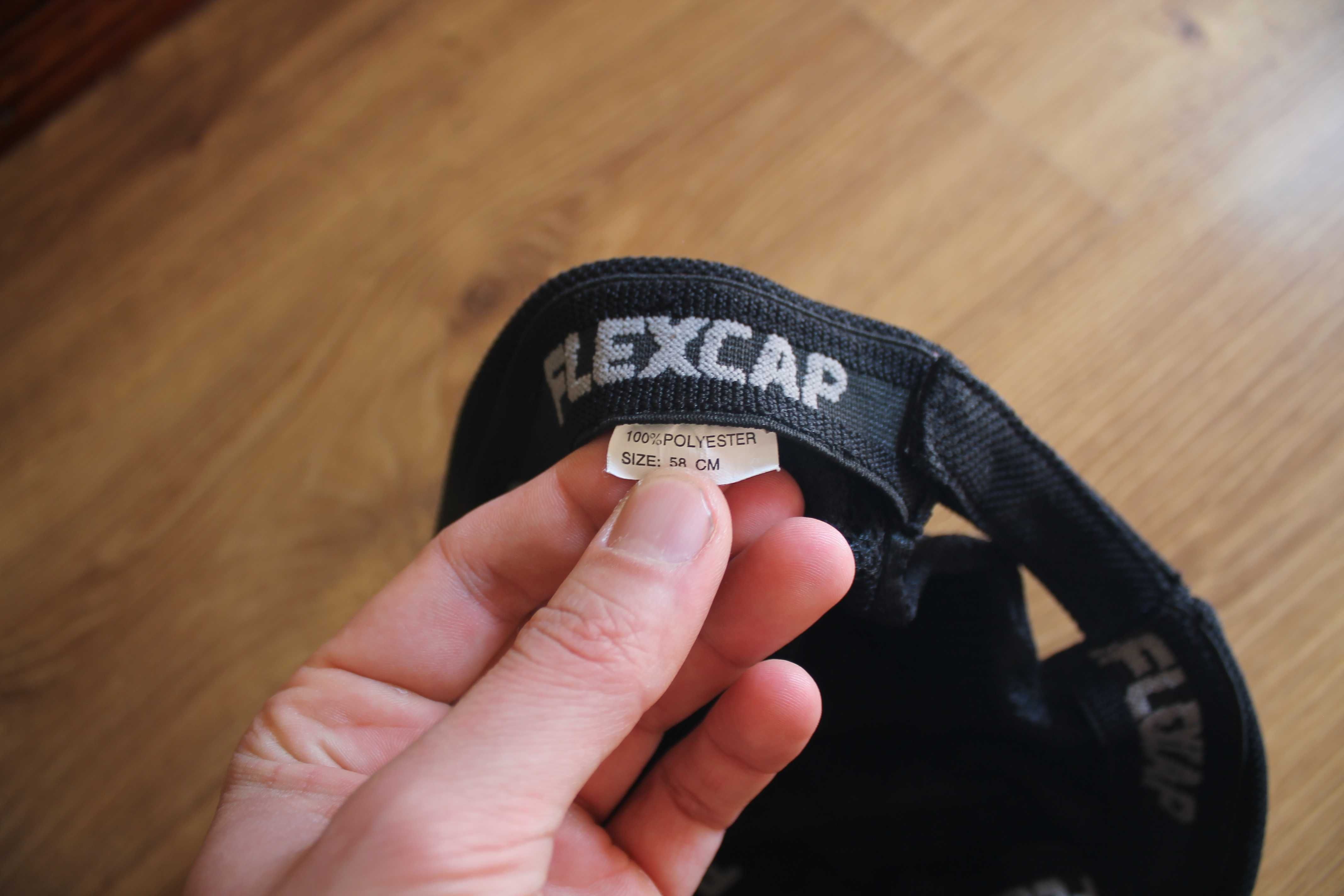 не детская взрослая унисекс кепка oakley flexfit docker cap обьем 58