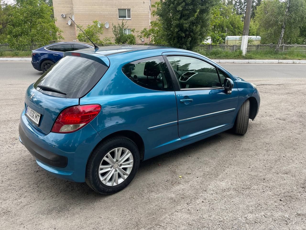 Продам Peugeot 207