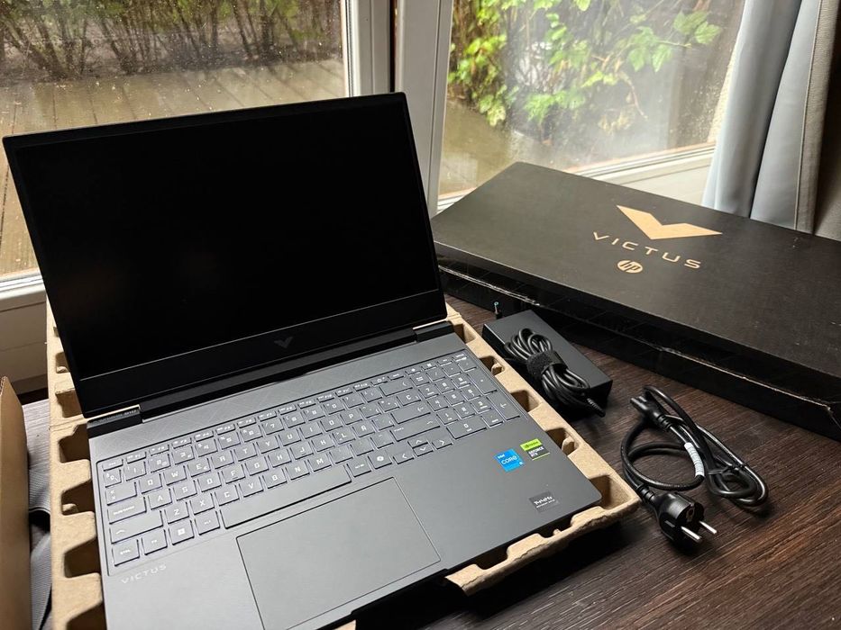 Laptop HP Victus 15-fa1151nw nowy