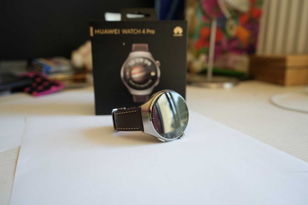 Smartwatch HUAWEI Watch 4 Pro Classic Brązowy