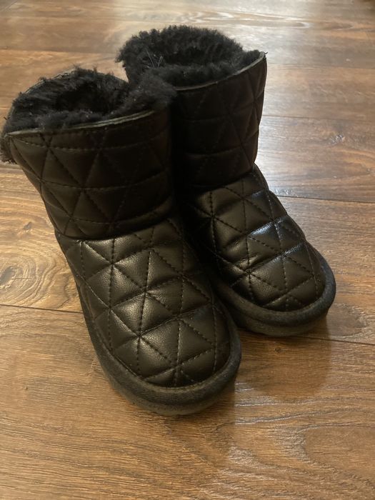 Дитічі уггі, зимові чобітки, детские сапоги