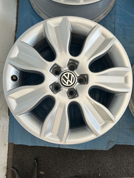 446 Felgi Aluminiowe VW Volkswagen Golf IV R 16 5x100 Bardzo Ładne
