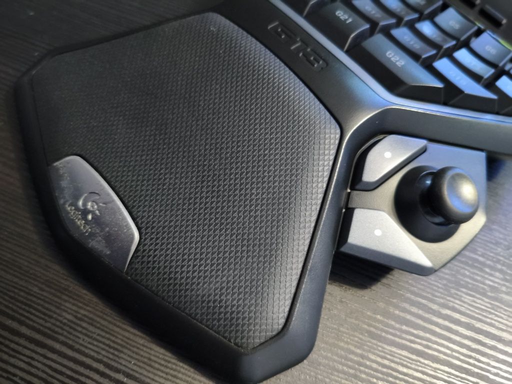Vendo Logitech G13