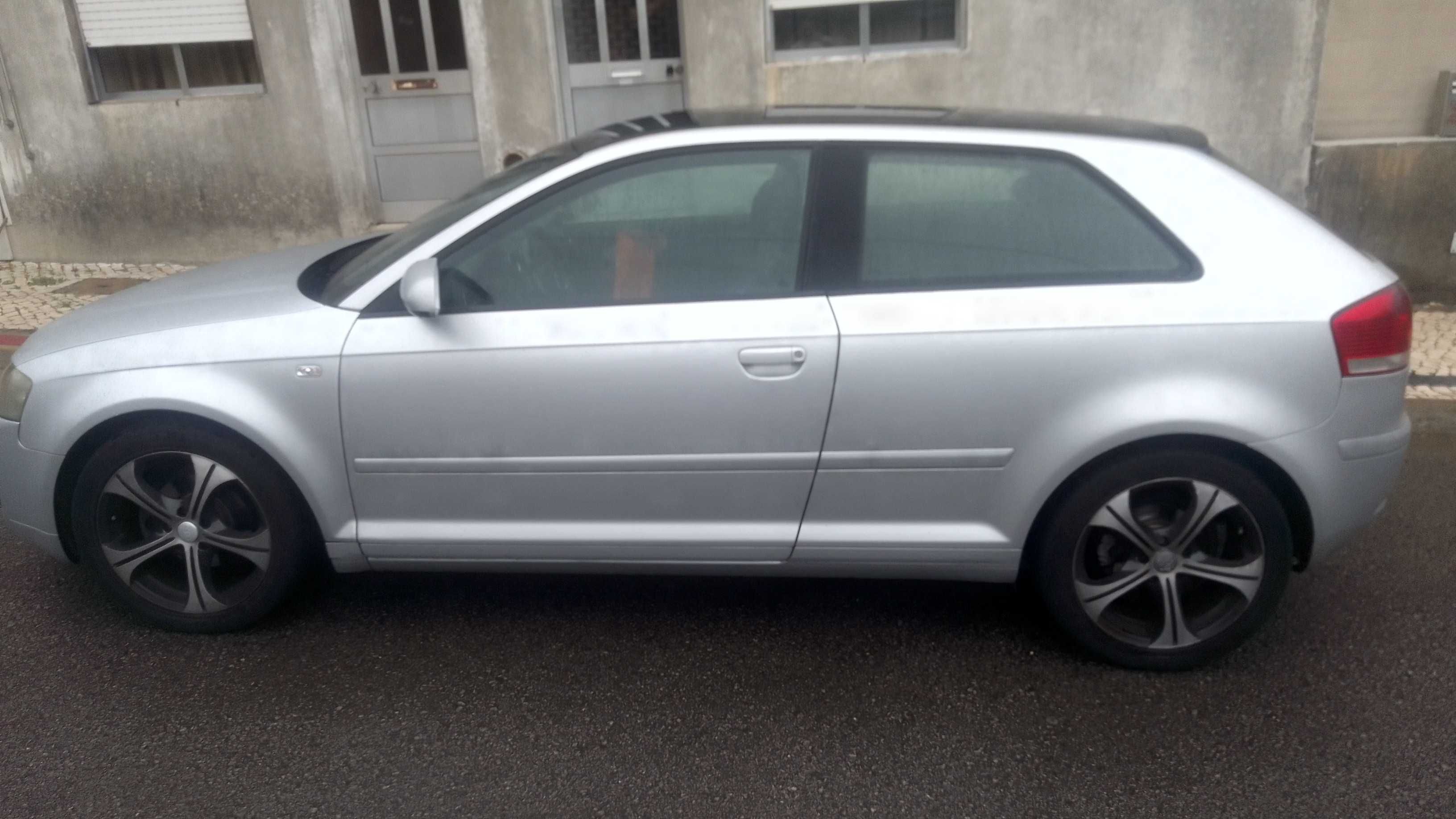Audi A3 1.9 tdi 3portas 5 lugares