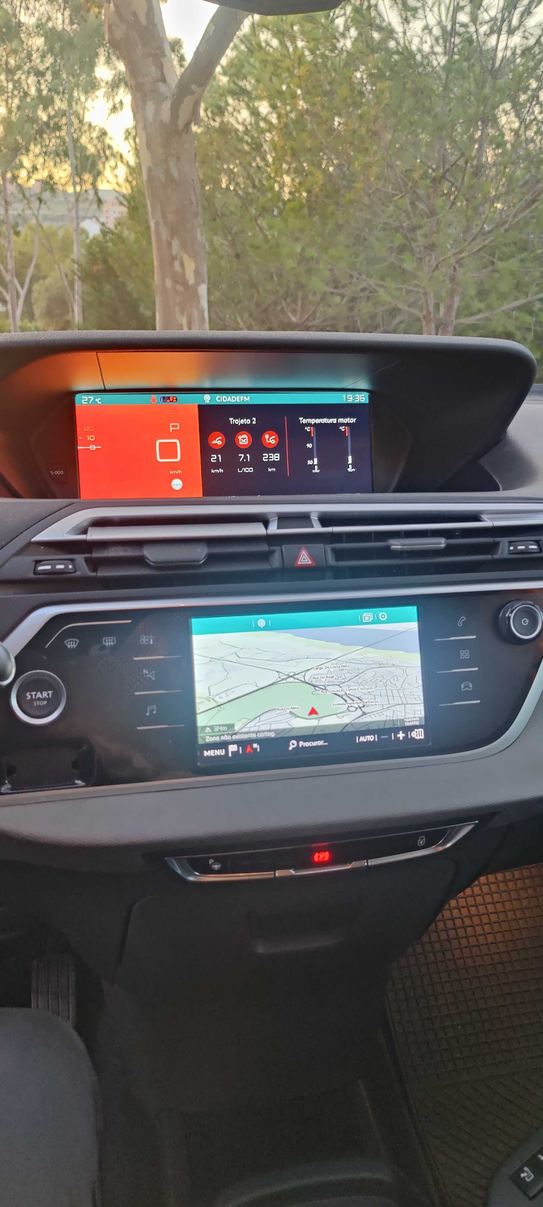 Citroen Grand C4 Spacetourer  (CAIXA AUTOMÁTICA 7 Lugares)