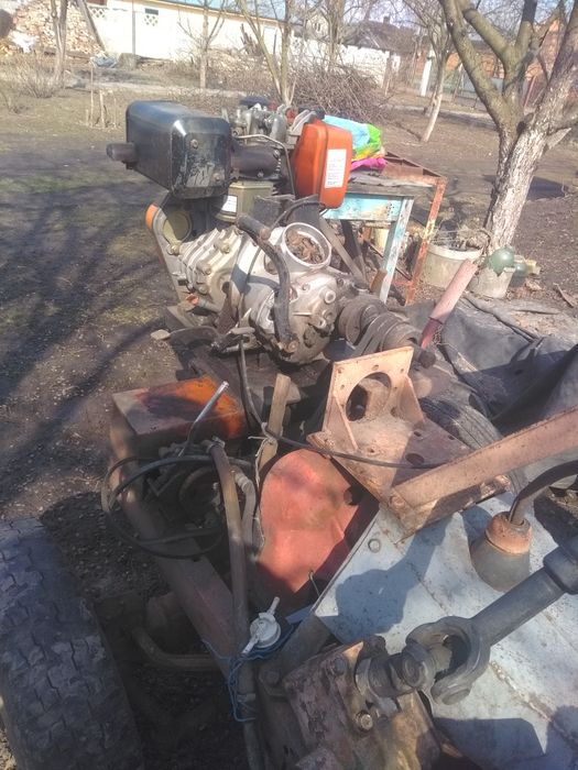 Продається саморобний трактор.