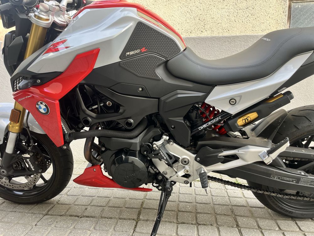 Bmw f900r Roadster