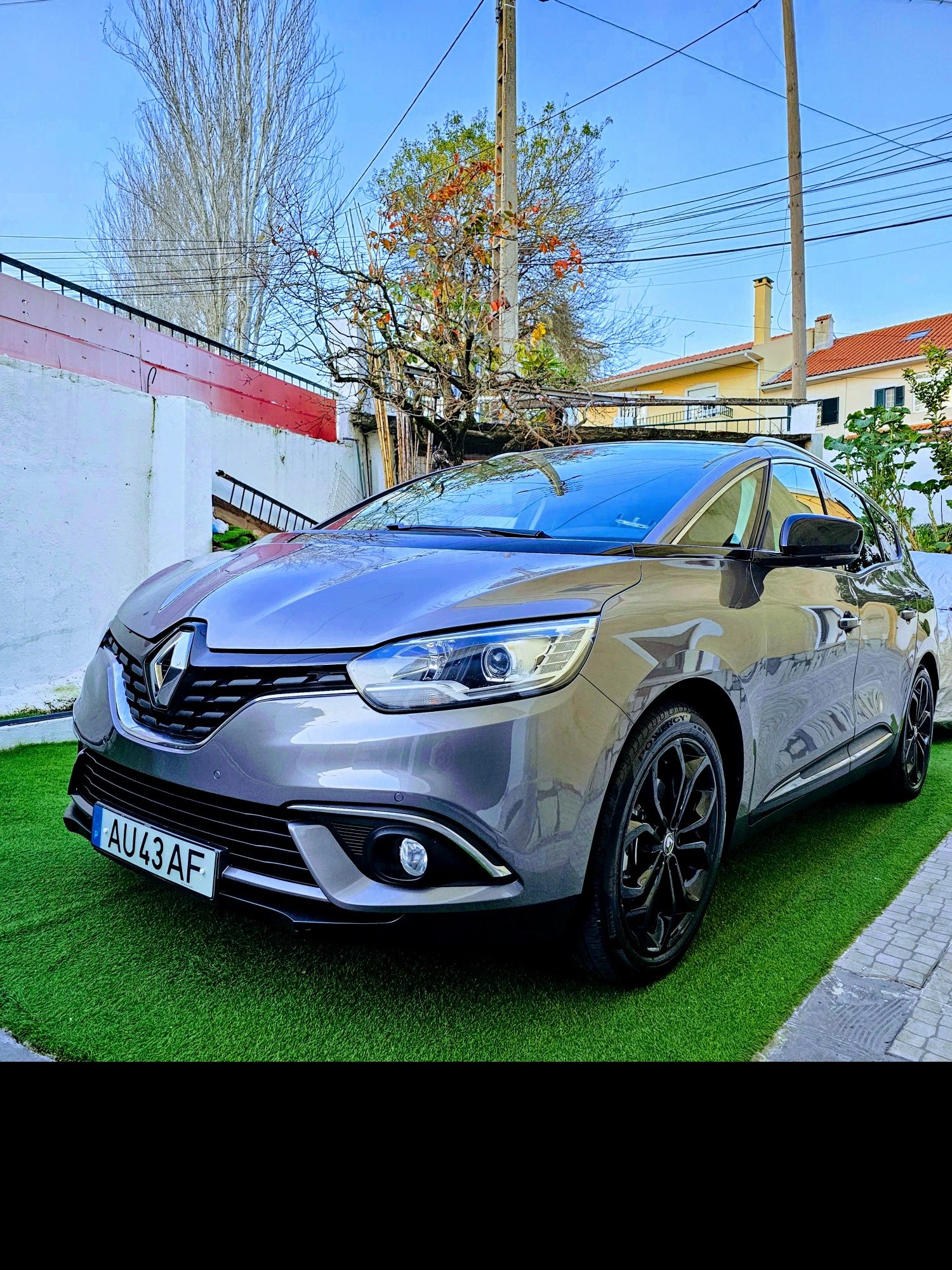 Renault grand scénic