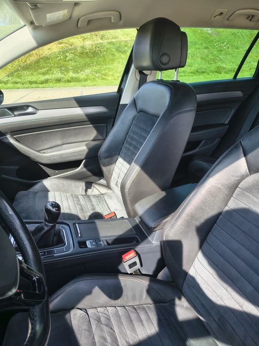 Sprzedam Vw Passat B8 kombi.