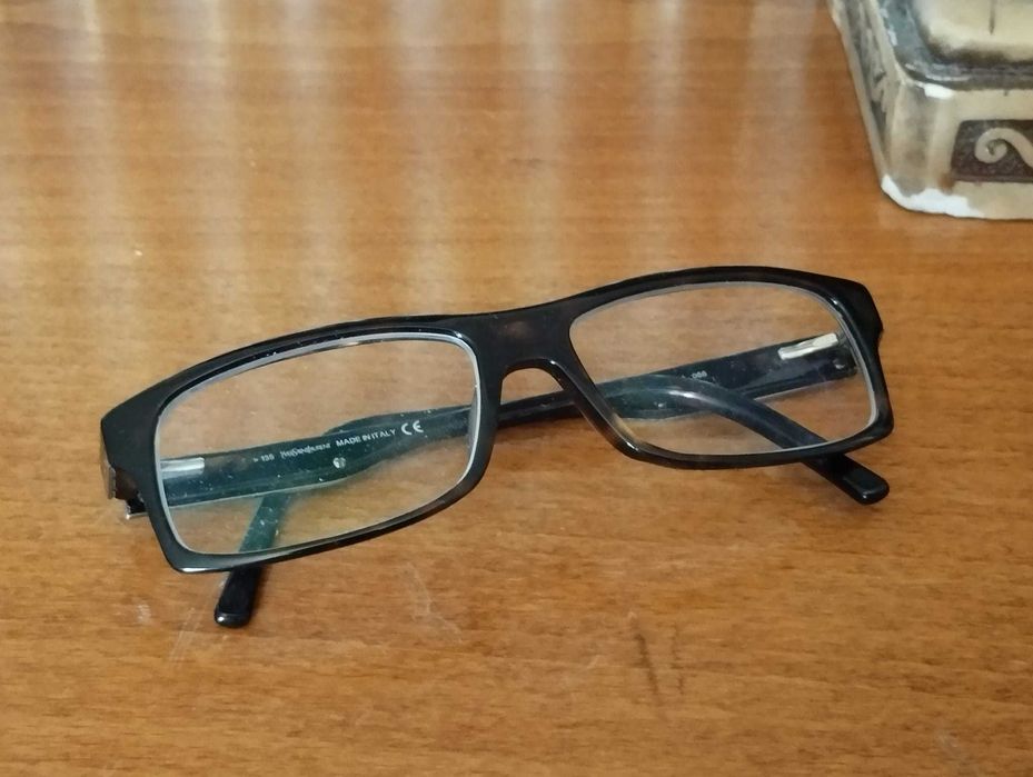 Armação Óculos Yves Saint Laurent