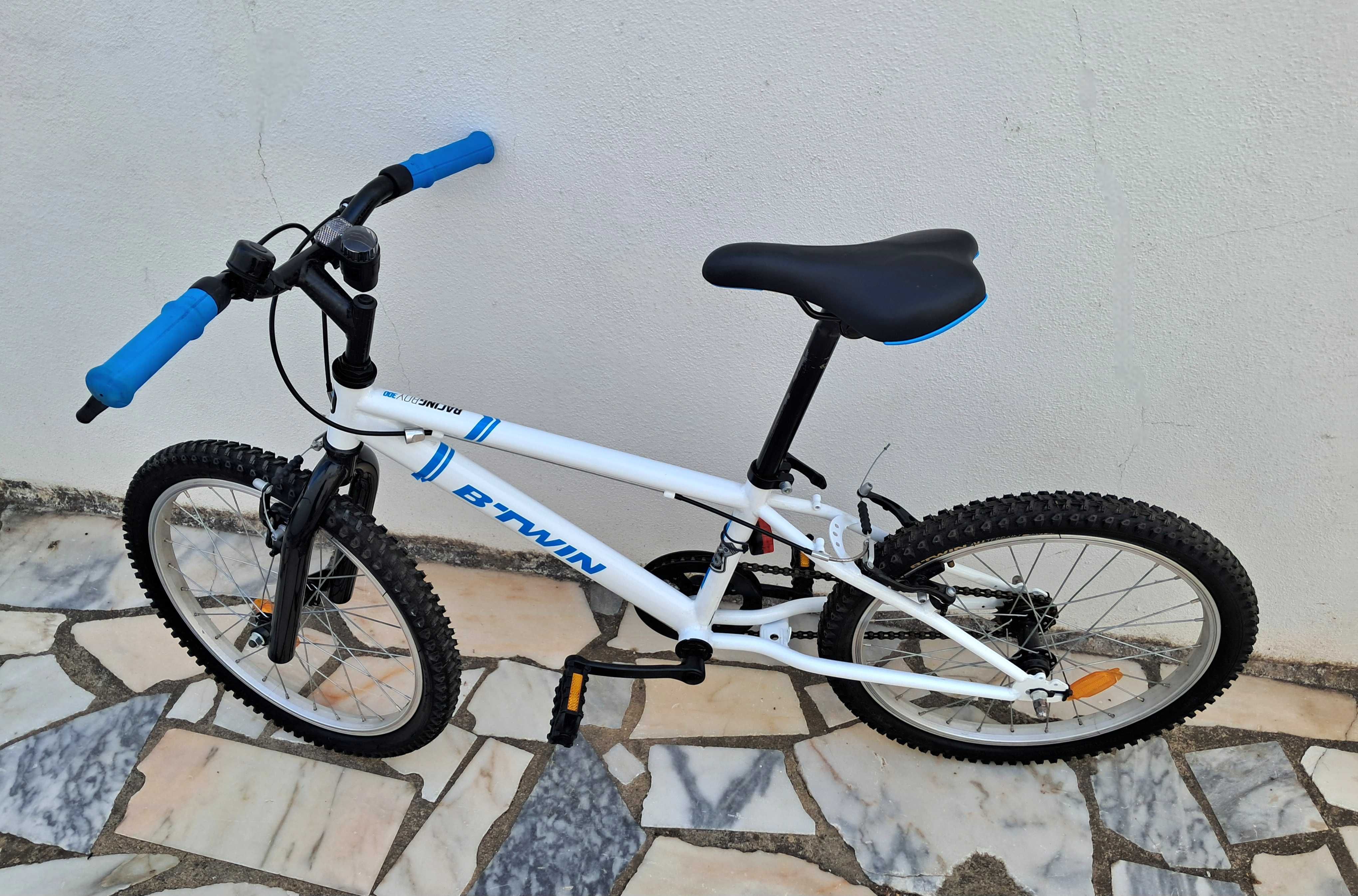 Bicicleta BTWIN Racing Boy 300
