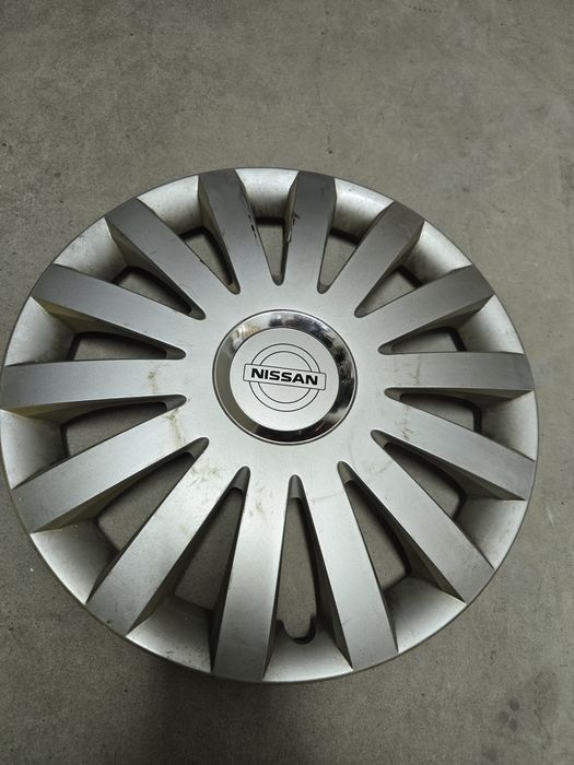 Nissan dekle kołpaki 16