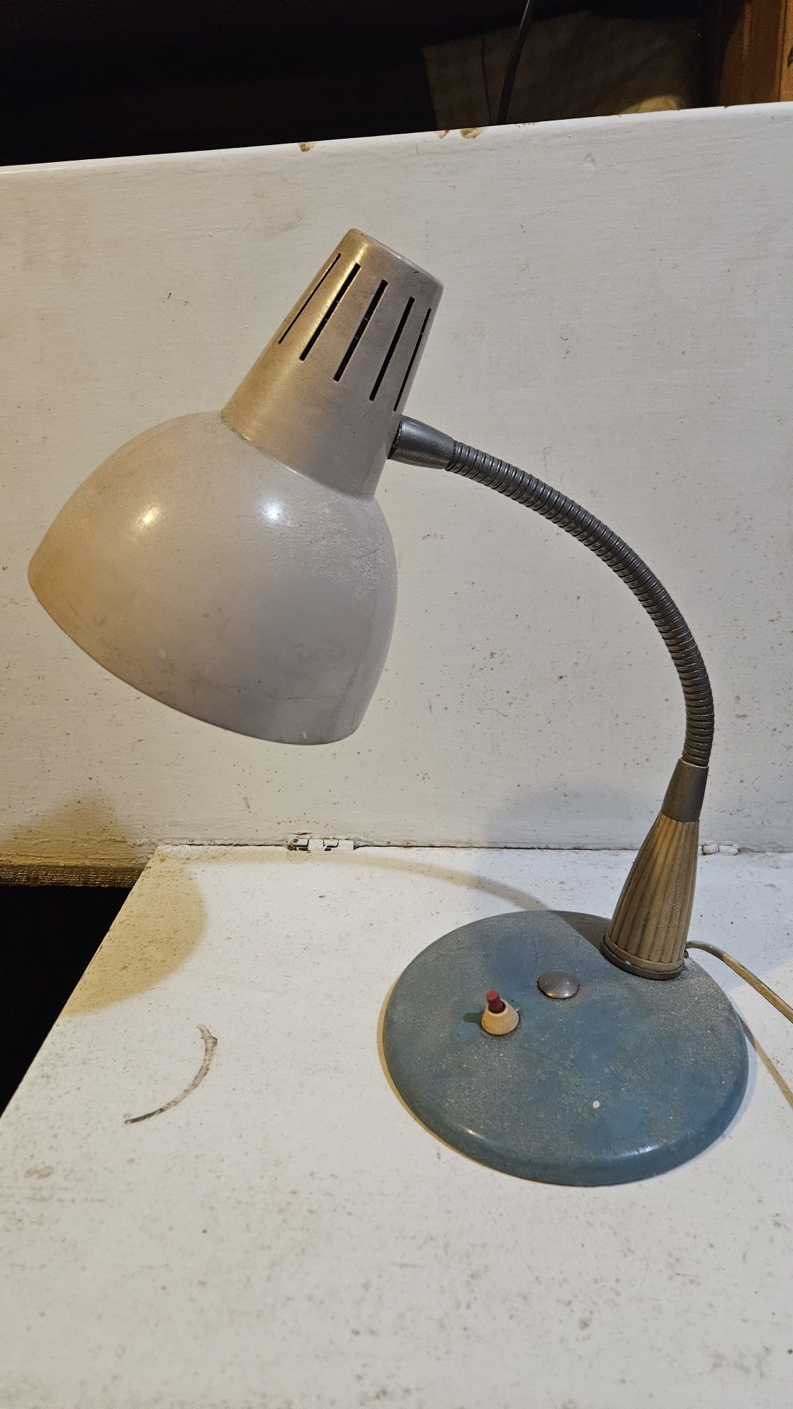 Lampa PRL Gałecki typ 1118