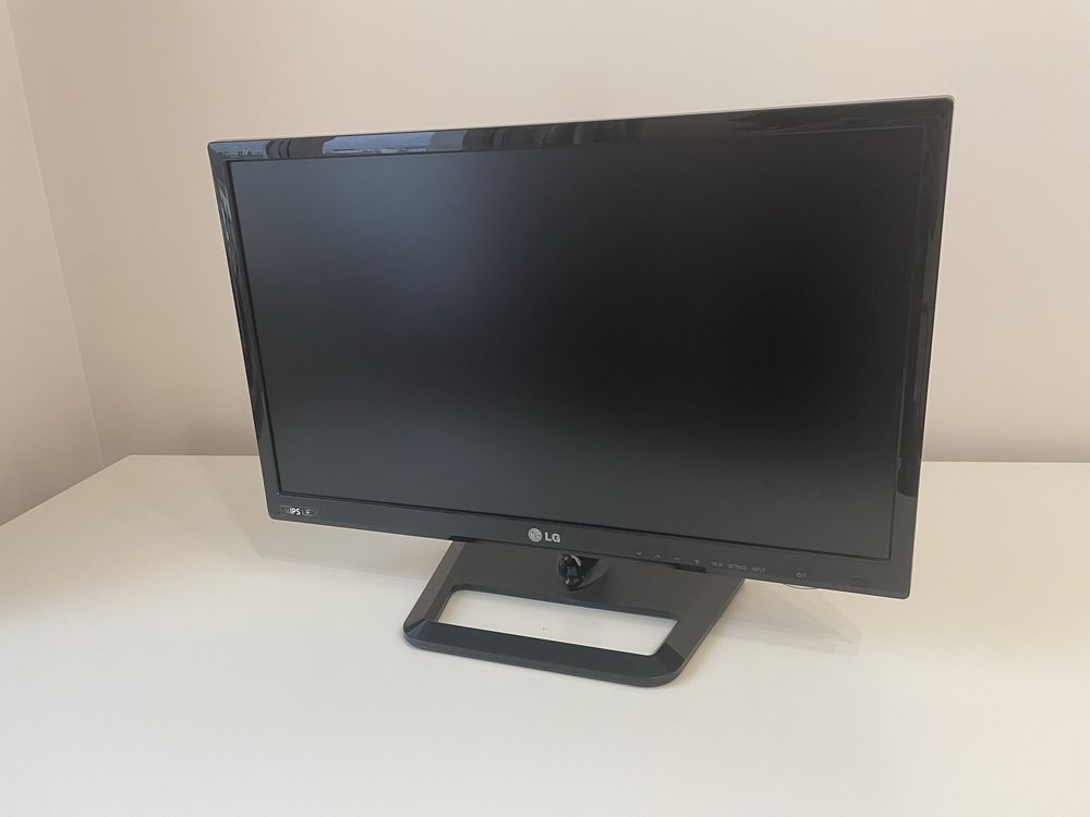 Monitor / TV LG M2352D-PZ – 23” IPS, Full HD, HDMI – z tunerem DVB-T