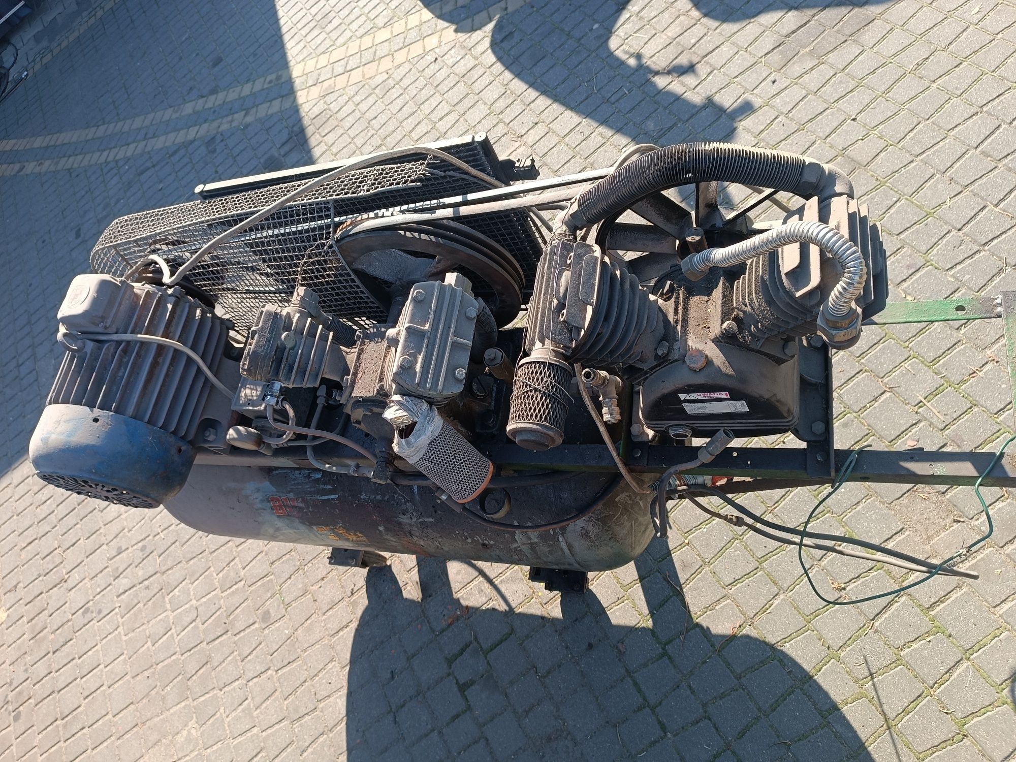 Kompresor sprężarka duża 250 l