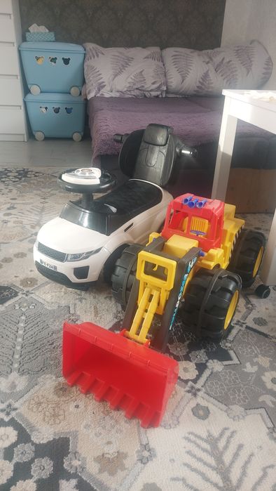 Auto chodzik i koparka. Cena za komplet