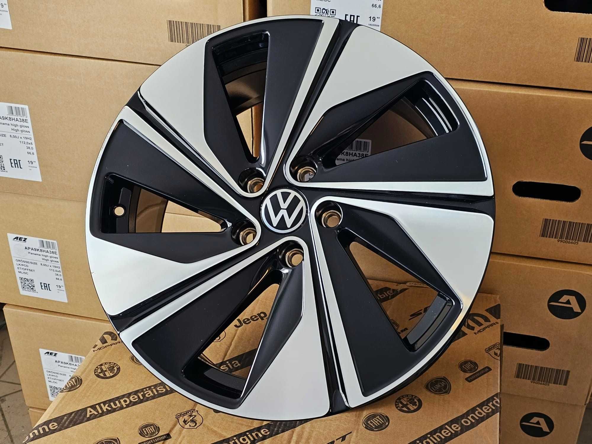 Alufelgi 5x112 18 ET44 VW Golf Passat Touran Tiguan T-Roc Arteon CC