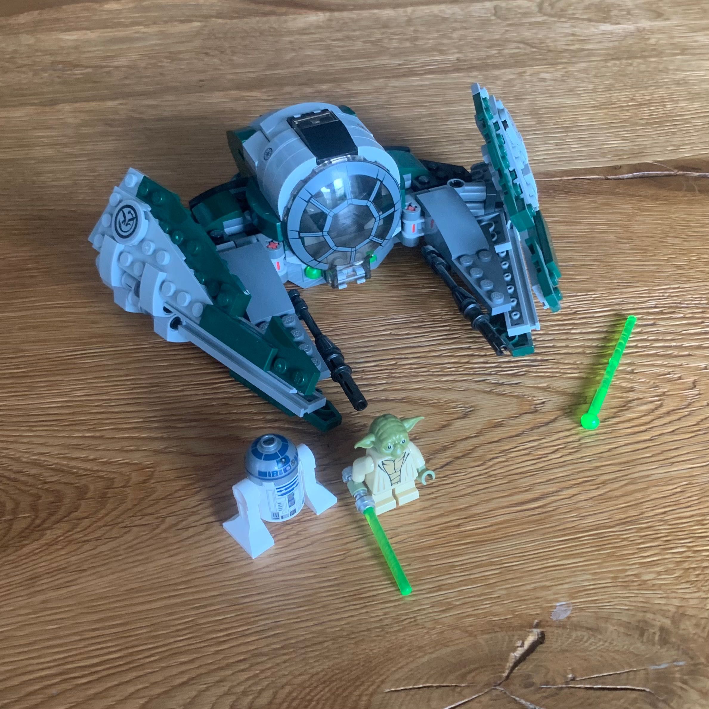 Lego Star Wars 75168 Myśliwiec Yody