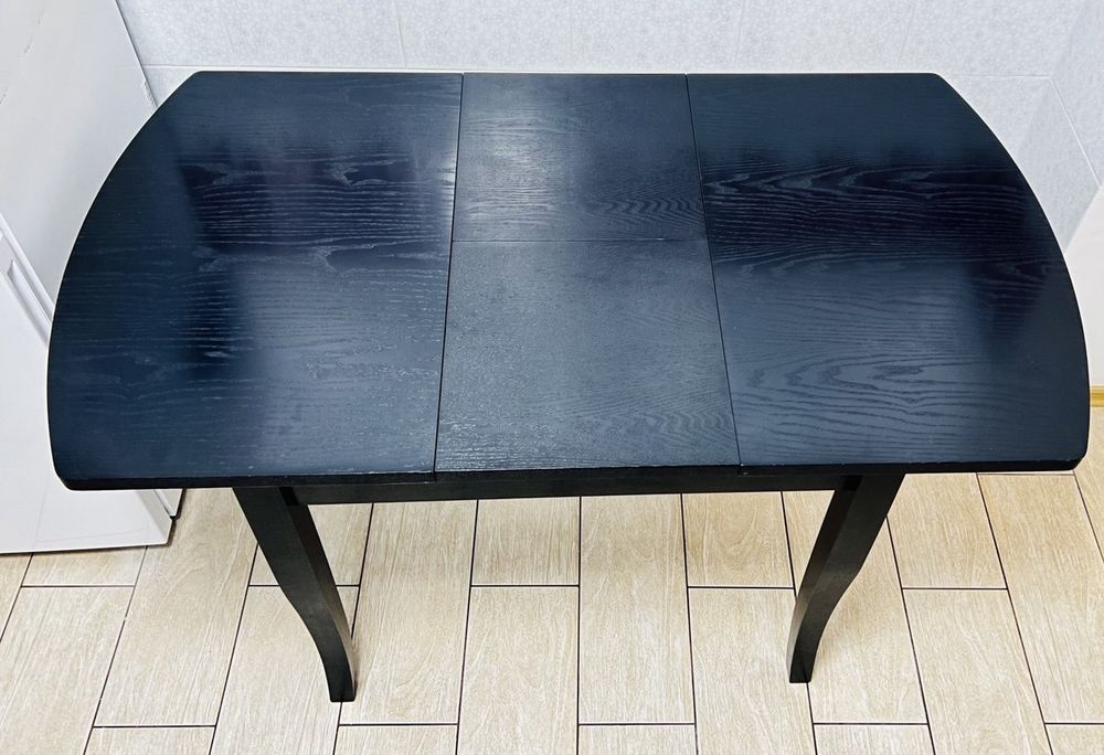 Кухонний стіл деревяний