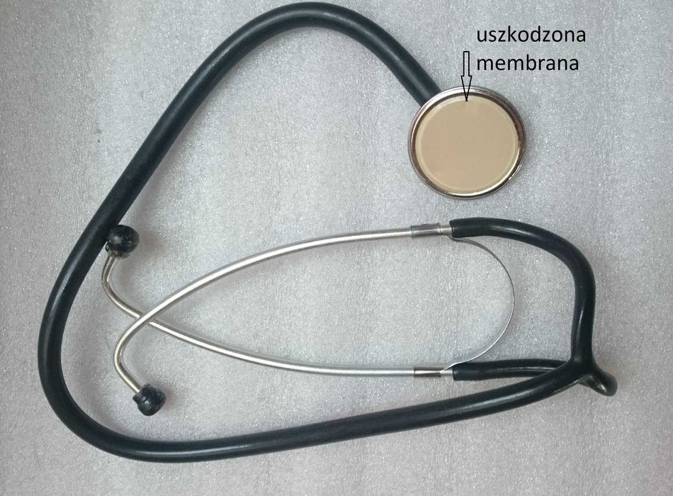 stetoskop + elementy ciśnieniomierza z 1984 r.