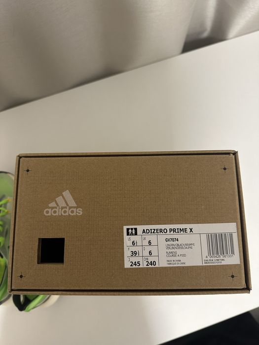 Кросівки для бігу ADIZERO PRIME X