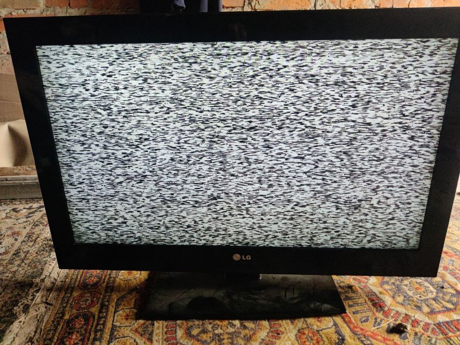 Телевизор LG 32GS560-ZD (32")