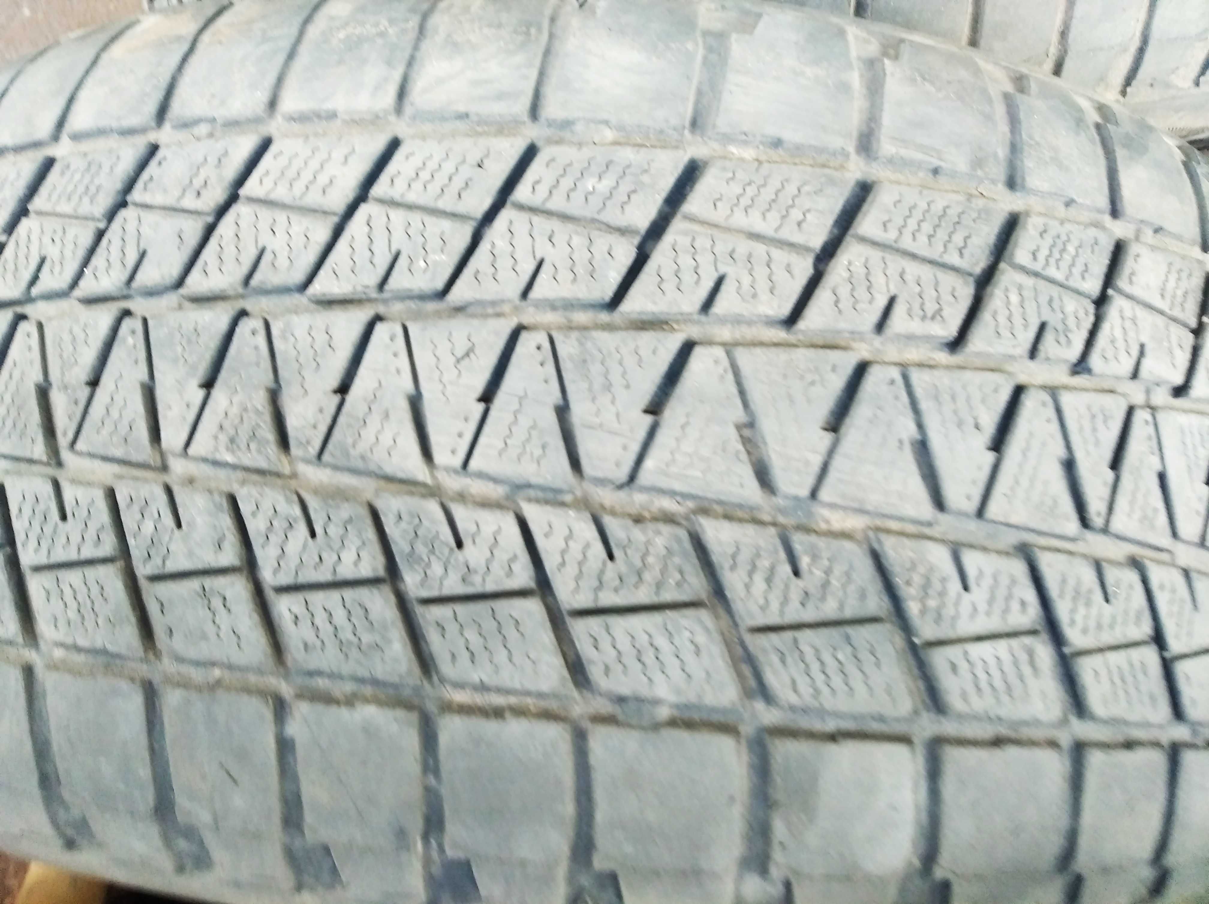 Шины Bridgestone Blizzak 245/55 R19  103R made in Japan M+S