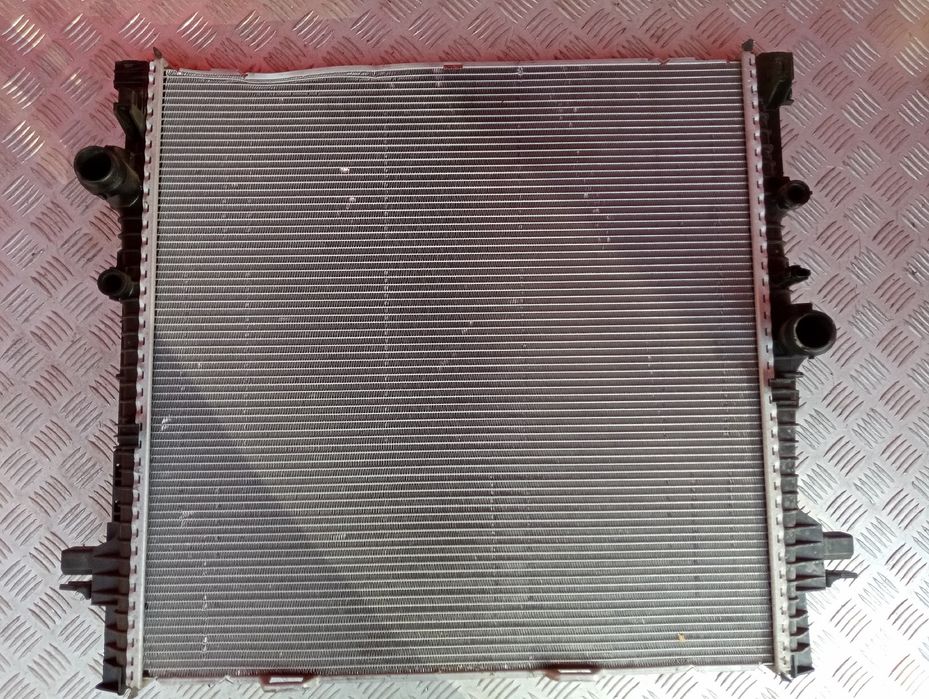 Радіатор основний BMW X5 G05 2019-2025 номер 17115A5C814 Радиатор