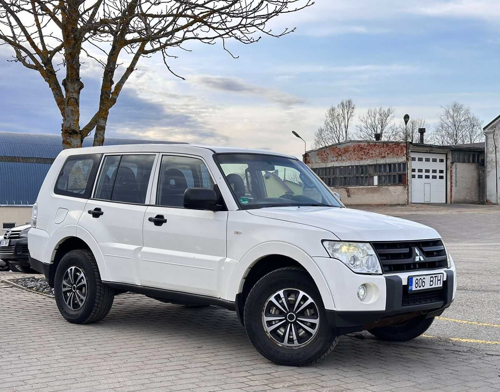 Mitsubishi Pajero 2008 рік. 3.2 TDI 4X4 DIESEL механіка.