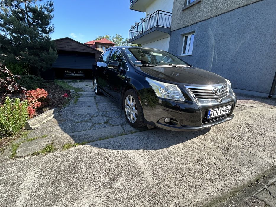 Toyota Avansis 1.8 automat uszkodzony silnik