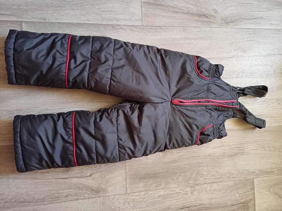 Полукомбінезон приблизно с 2 років