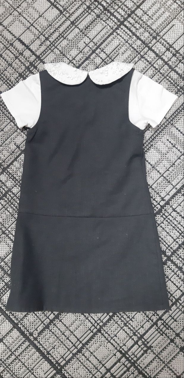 Комплект школьный для девочки, сарафан, блуза 116р.