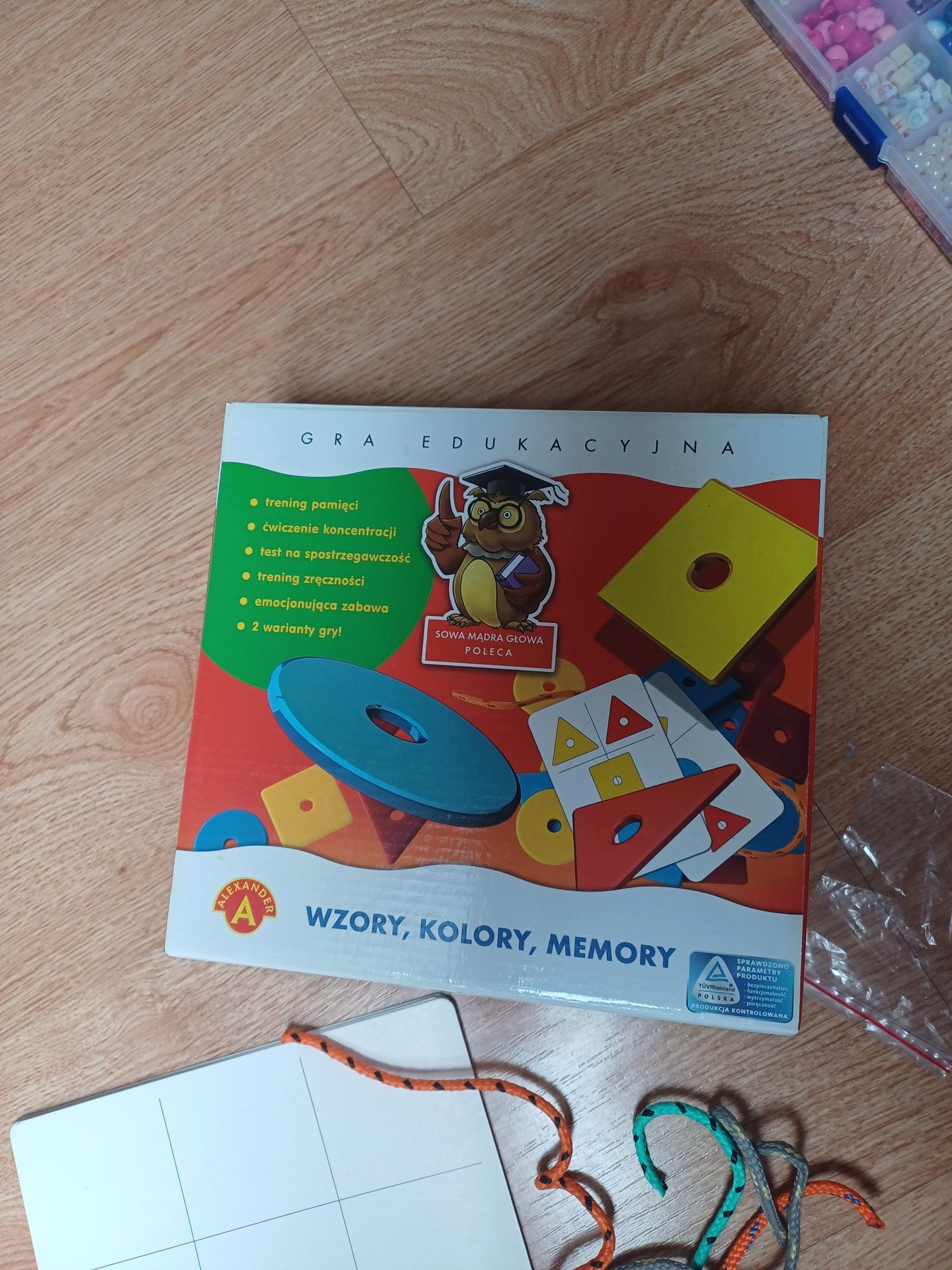 Gra edukacyjna wzory kolory memory