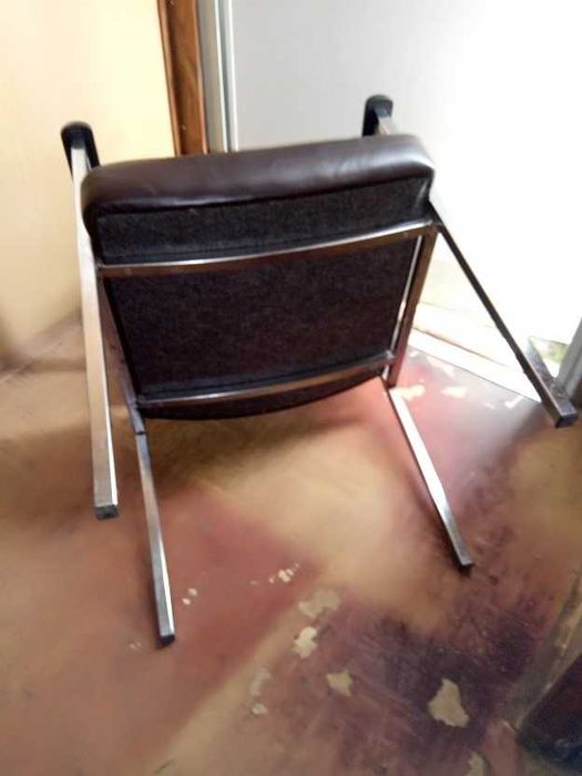 Krzesło fotel skórzany.