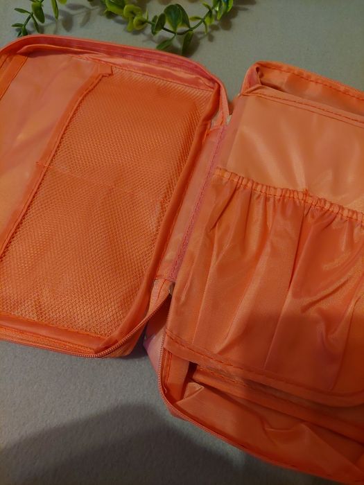 Nowa przenośna torba na kosmetyki