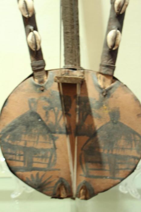 Instrumento Musical Kora Africana Pequena fabrico manual antiga