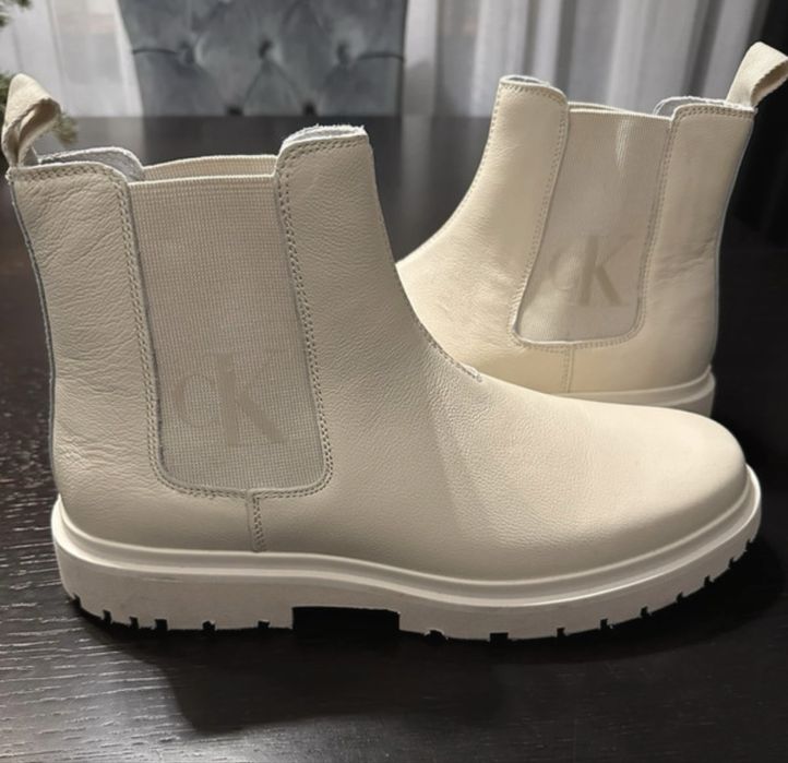 Buty botki sztyblety Calvin Klein rozmiar 43 wkł 28 cm nowe.